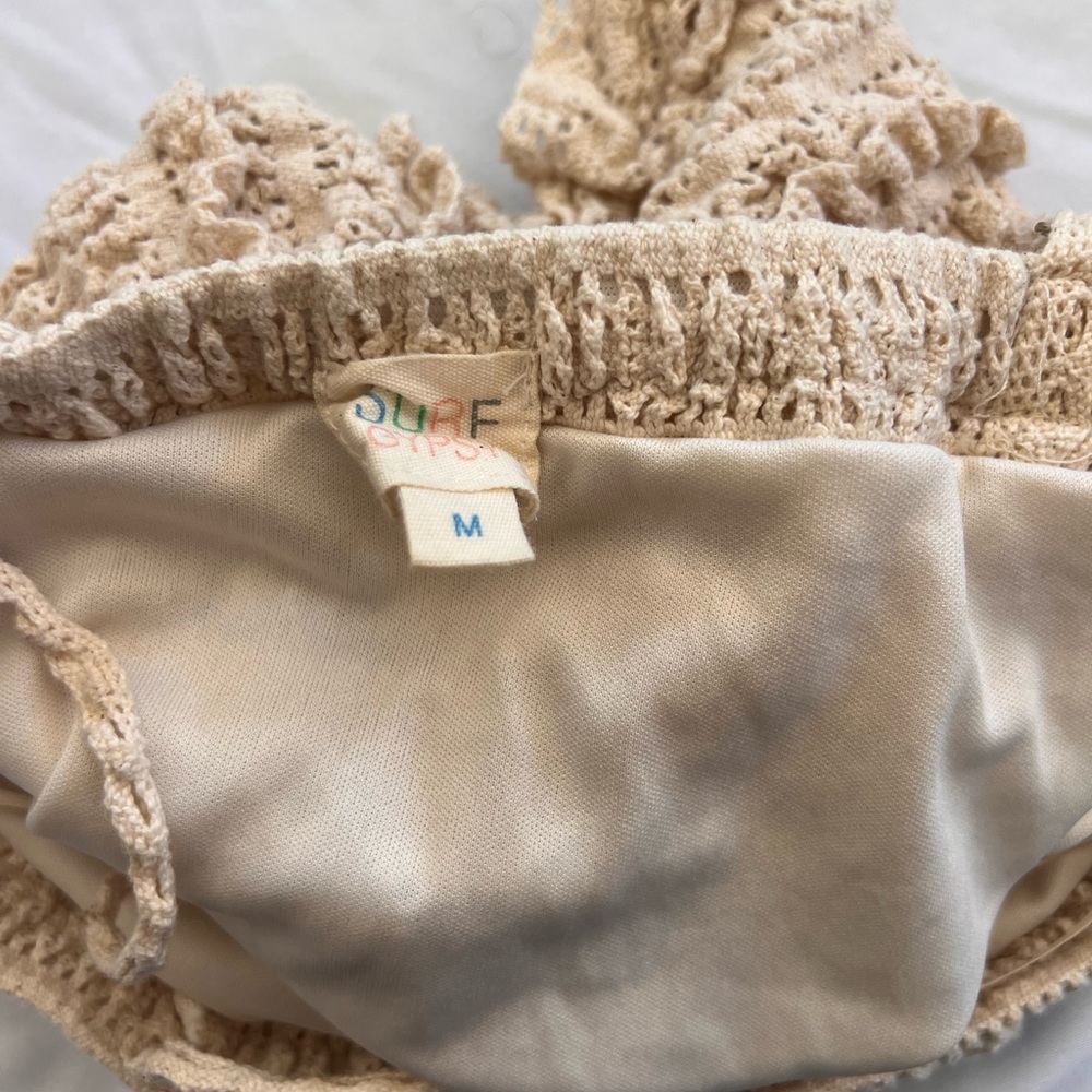Crochet Ruffle Tank Top - Picture 3 of 3